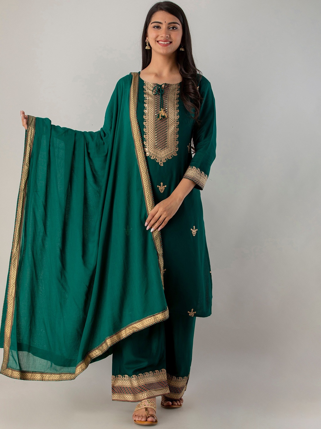 

Lovista Women Green Printed Straight Kurta With Palazzo & Dupatta