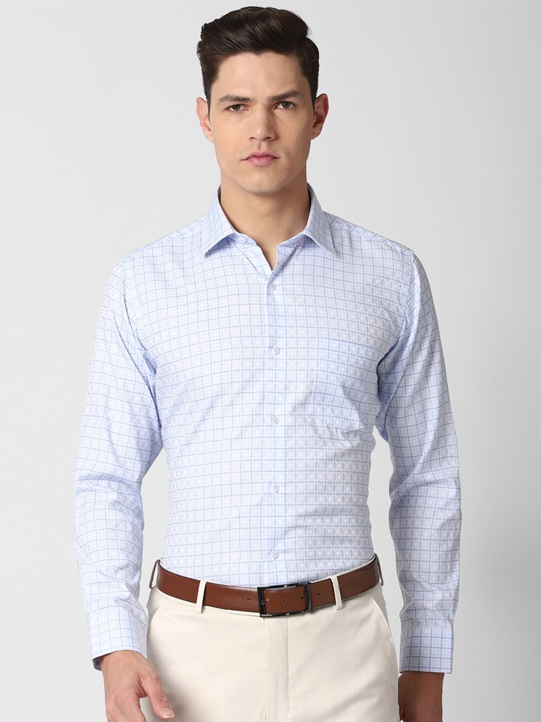 

Van Heusen Men Blue Regular Fit Checked Cotton Formal Shirt