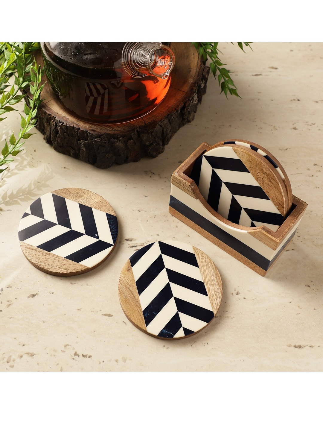 

The Decor Mart Set Of 4 Beige & Black Chevron Wooden Round Coasters With Holder