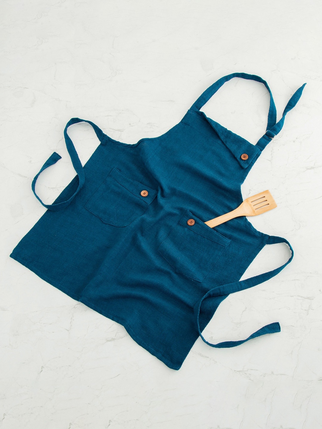 

Home Centre Blue Apron