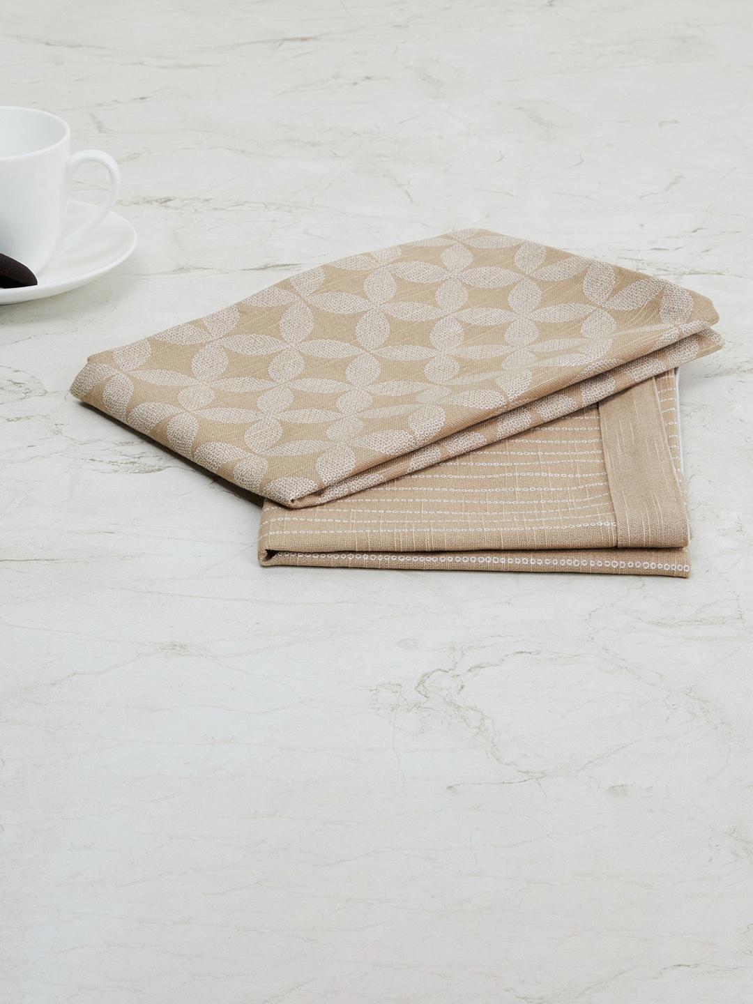 

Home Centre Set of 2 Beige Marshmallow Printed Cotton Kitchen Towel