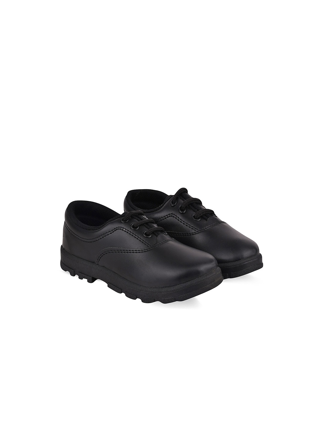 

Campus Unisex Kids Black Sports Shoes