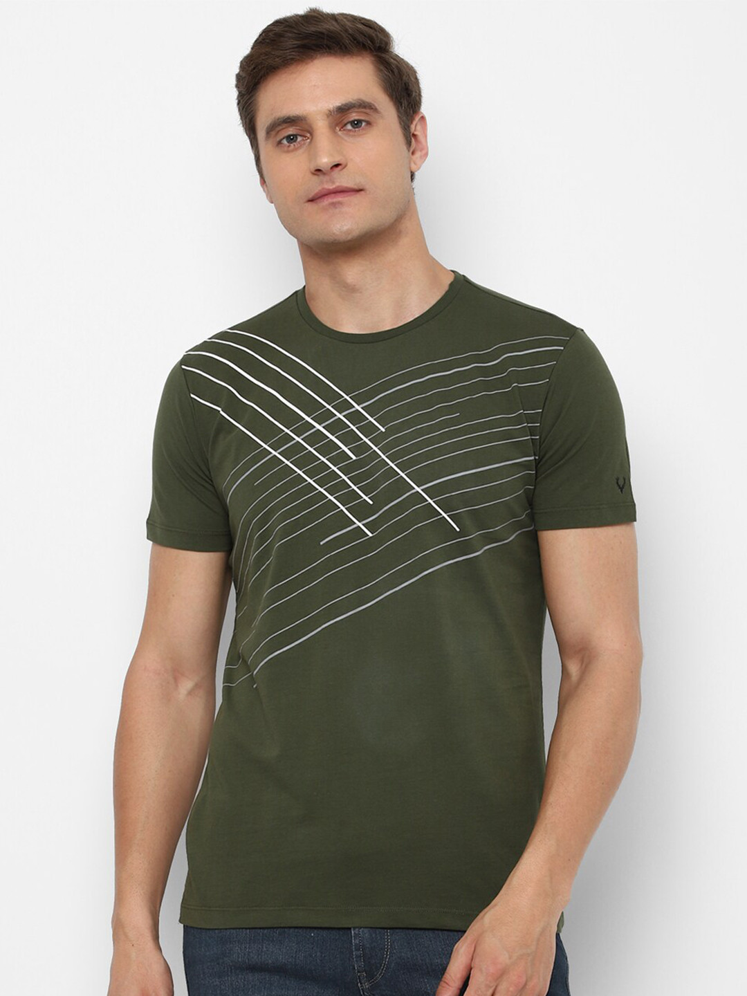

Allen Solly Sport Men Olive Green Printed Pure Cotton T-shirt