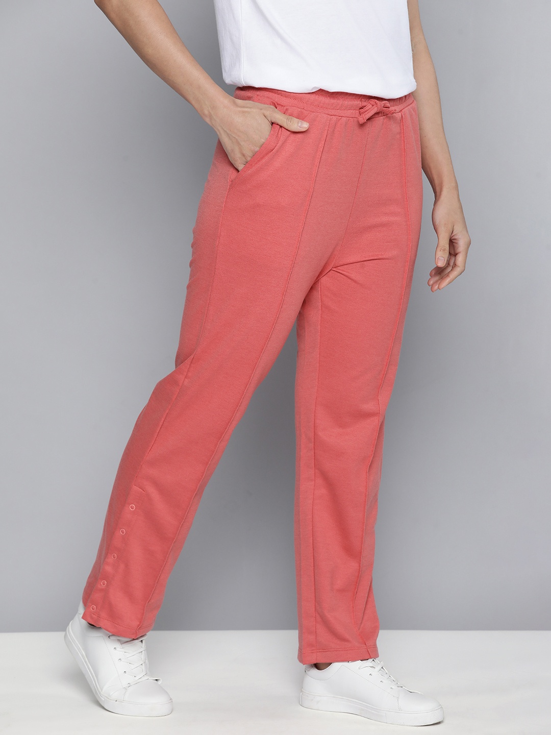

Mast & Harbour Women Pink Solid Regular Trousers