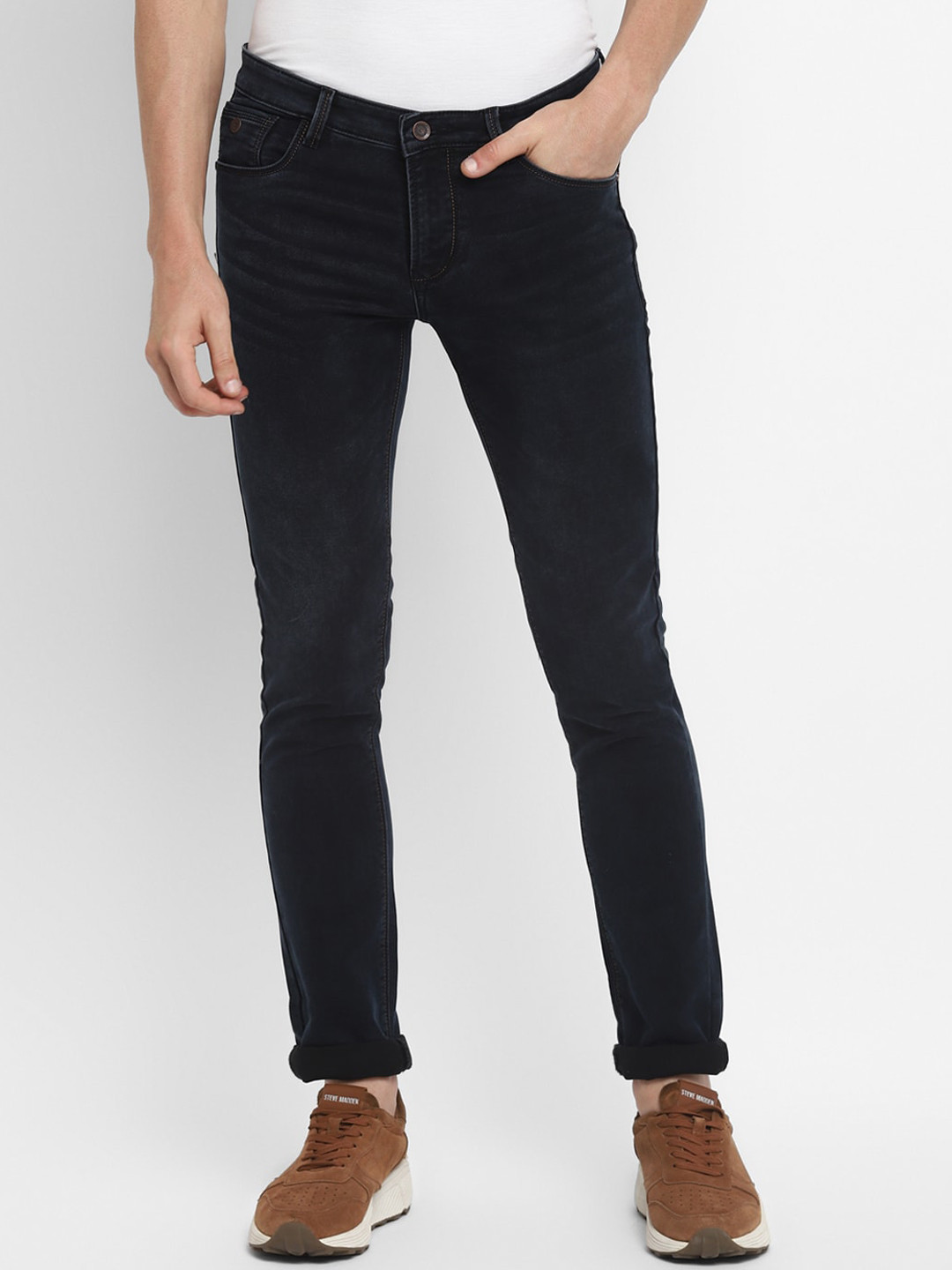 

Turtle Men Navy Blue Narrow Tapered Fit Light Fade Jeans