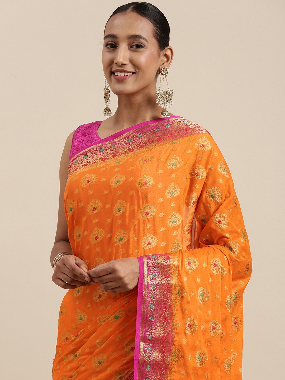 

Shaily Orange & Fuchsia Ethnic Motifs Zari Woven Design Kanjeevaram Saree