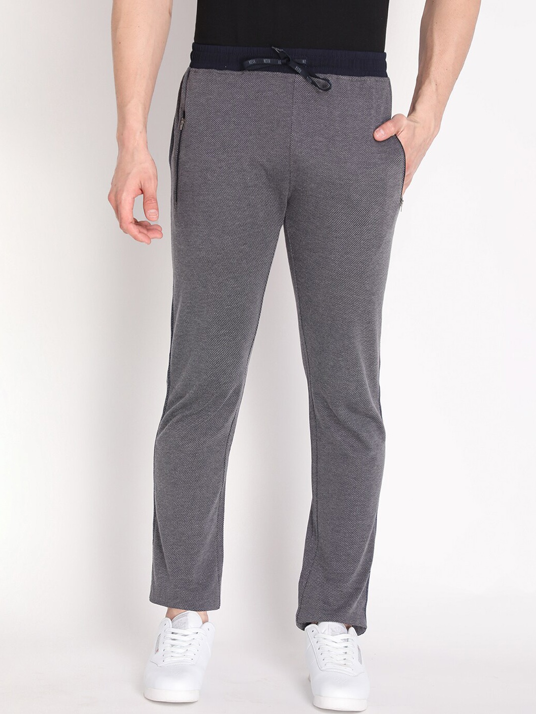 

Neva Men Grey Solid Joggers