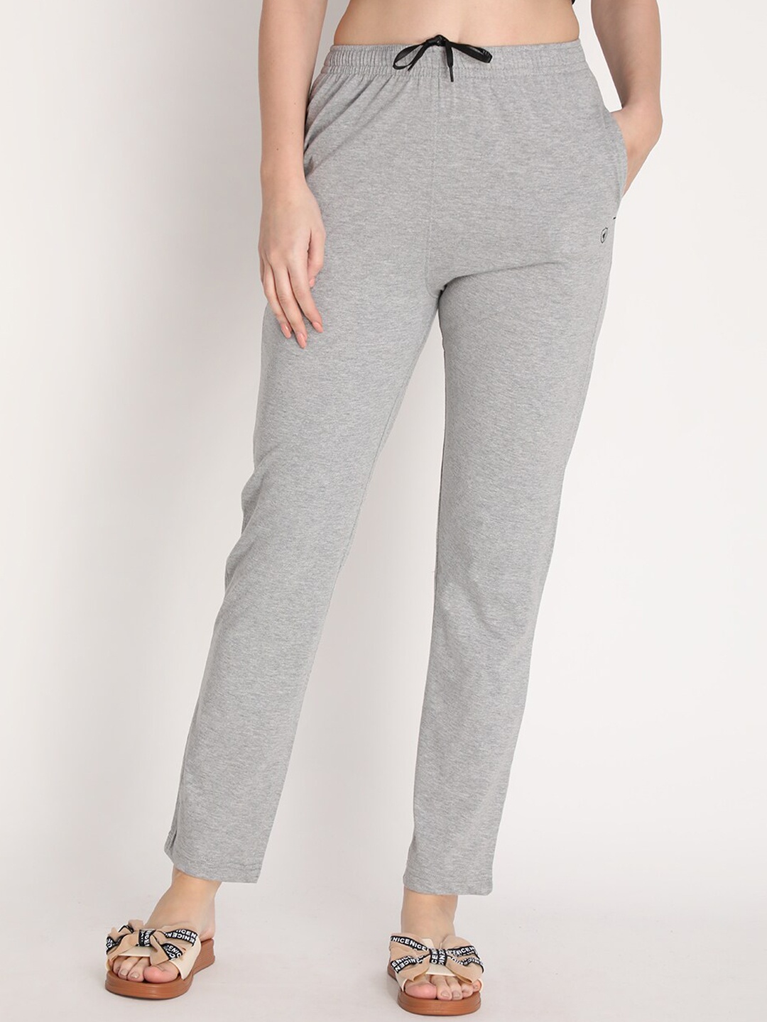 

NEVA Women Grey Solid Cotton Lounge Pants