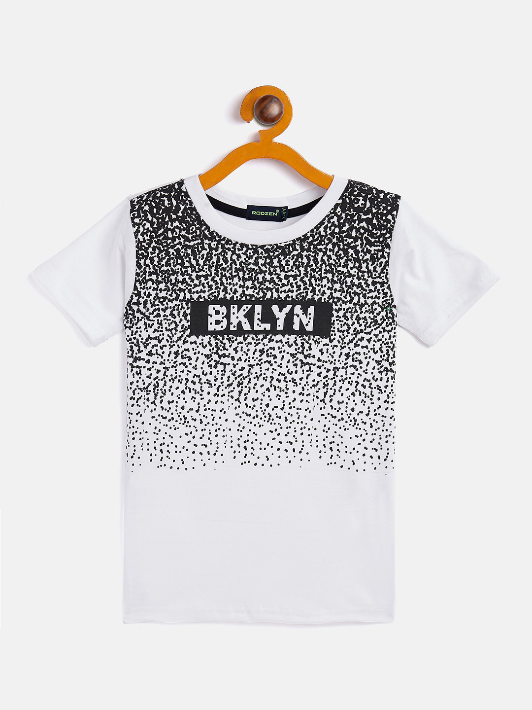 

Rodzen Boys White & Black Typography Printed Cotton T-shirt