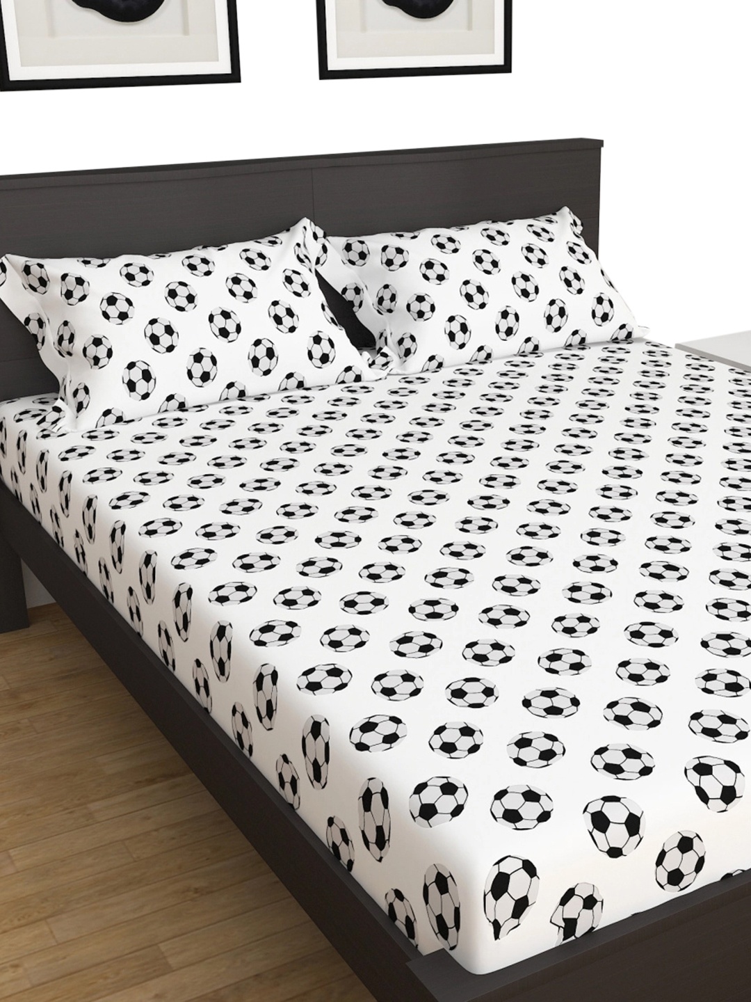 

Home Centre Slate White & Black Graphic 210 TC Cotton Queen Bedsheet with 2 Pillow Covers