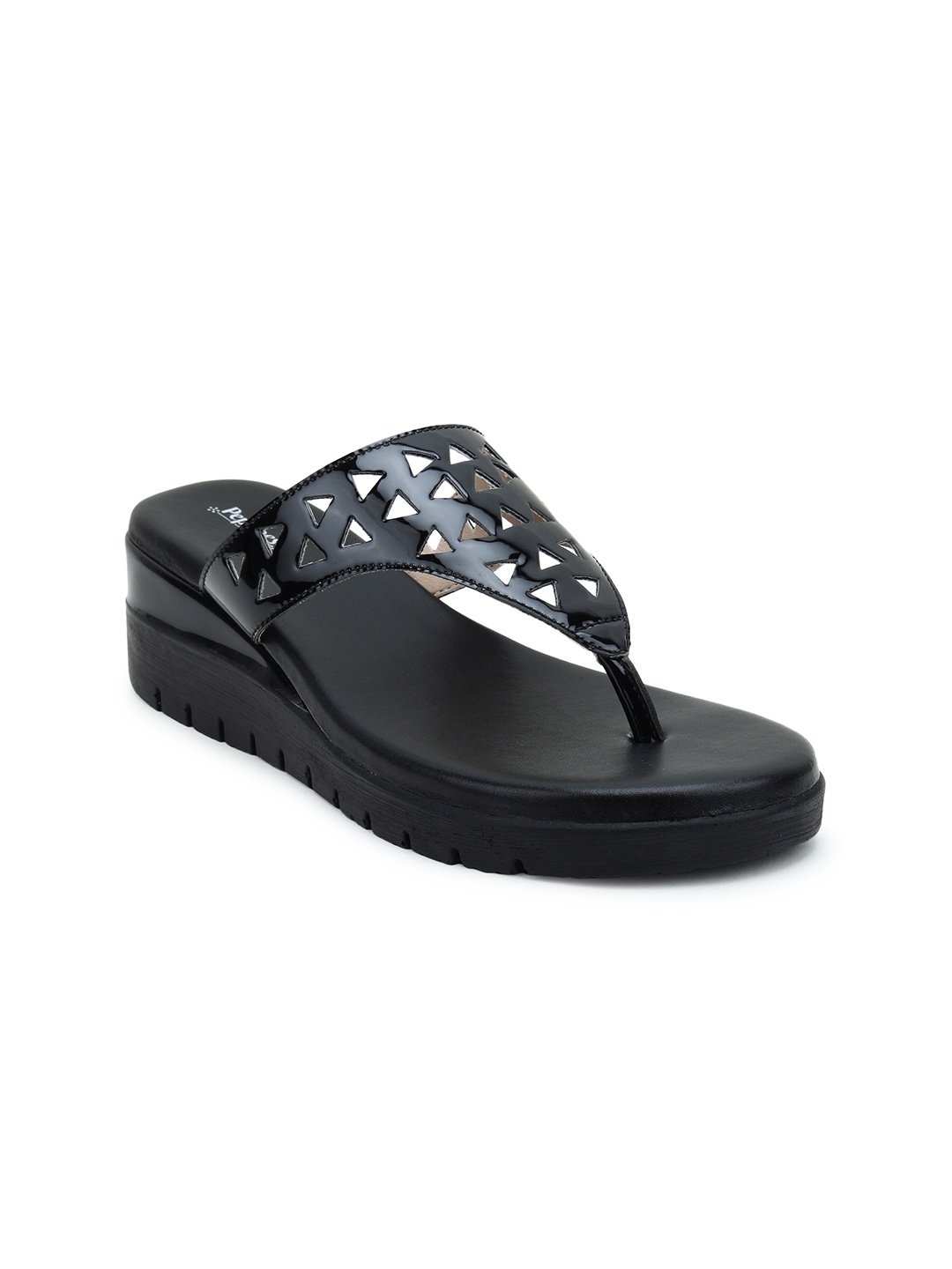 

PEPITOES Black Flatform Sandals