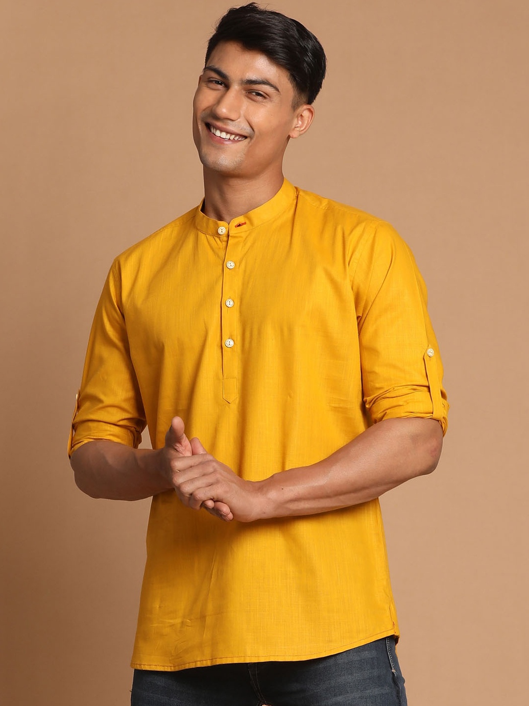 

VASTRAMAY Men Mustard Yellow Kurta
