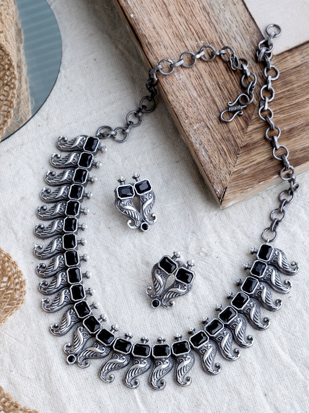

Infuzze Silver-Plated & Black Oxidized Jewelry Set