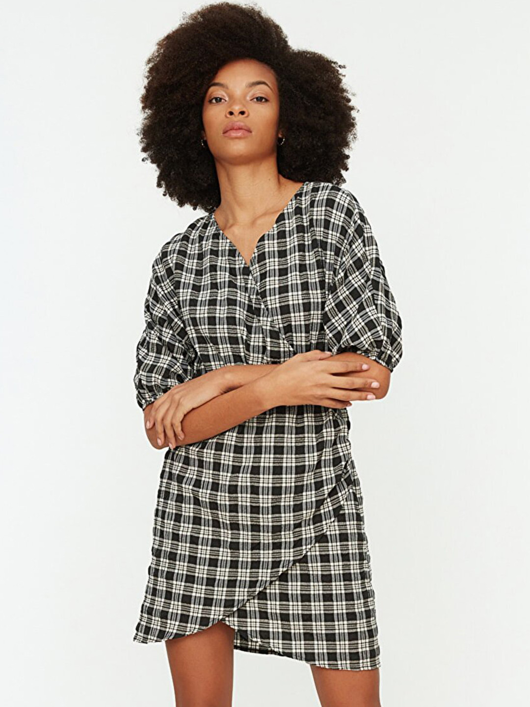 

Trendyol Women Black & White Checked Mini Wrap Dress