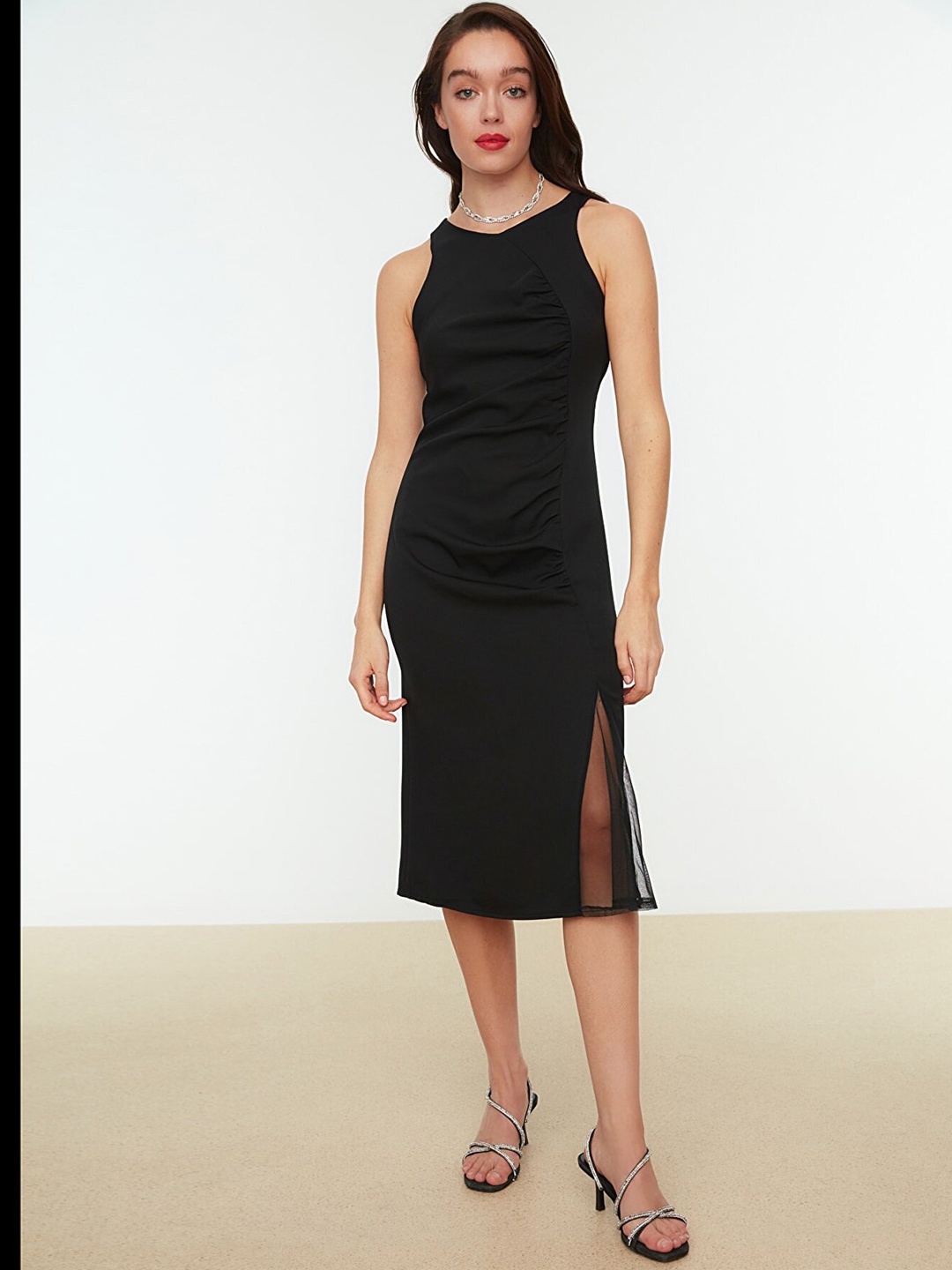 

Trendyol Black Ruched Net Midi A-Line Dress