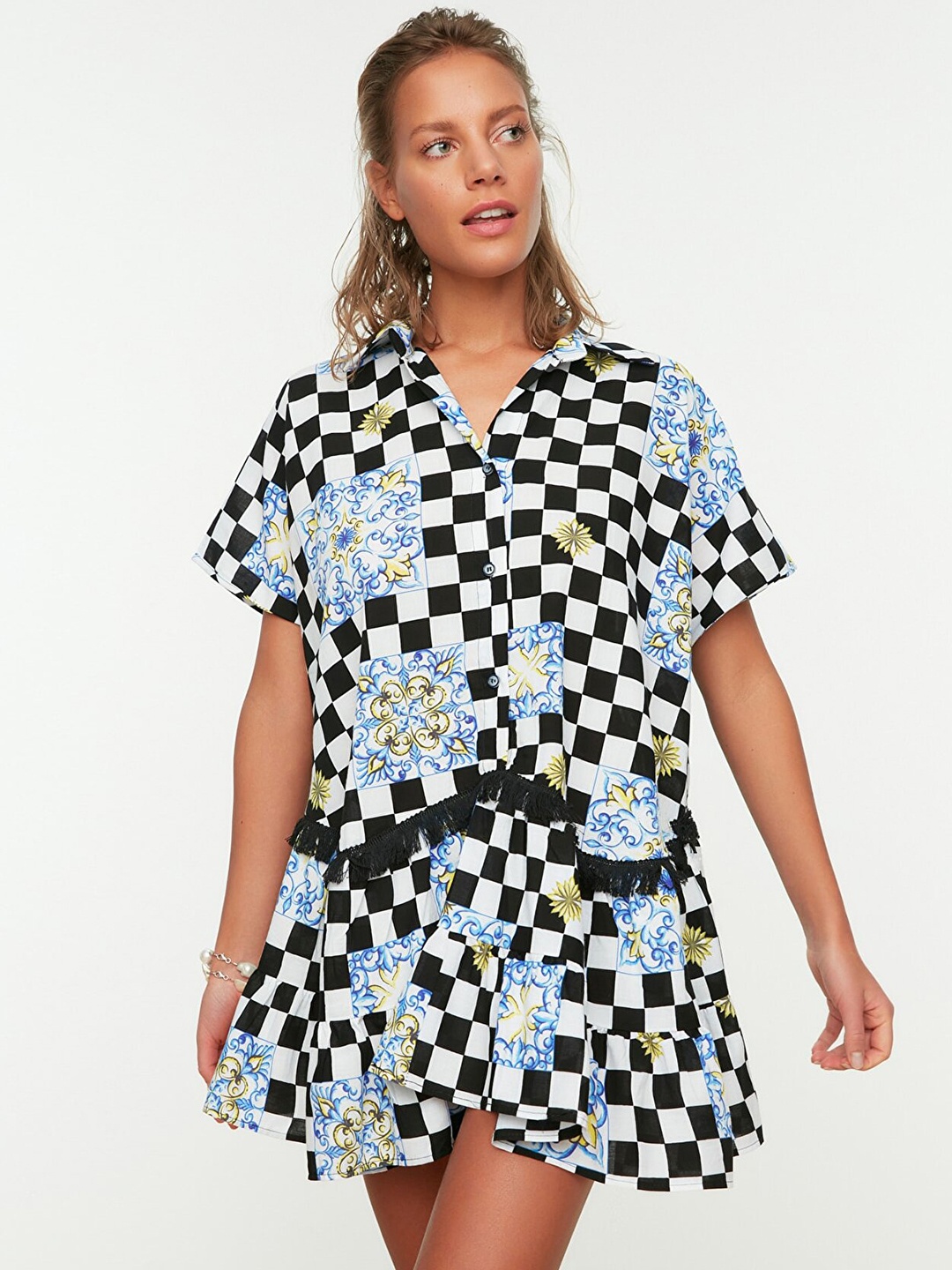 

Trendyol White & Black Checked A-Line Dress