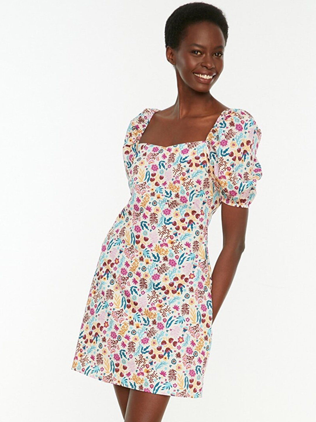 

Trendyol Women White & Pink Floral A-Line Dress with Puff Sleeves