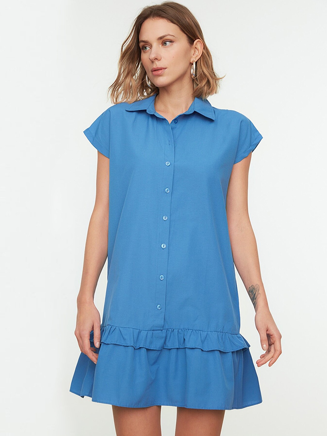 

Trendyol Blue Solid Flounce Hem Shirt Dress