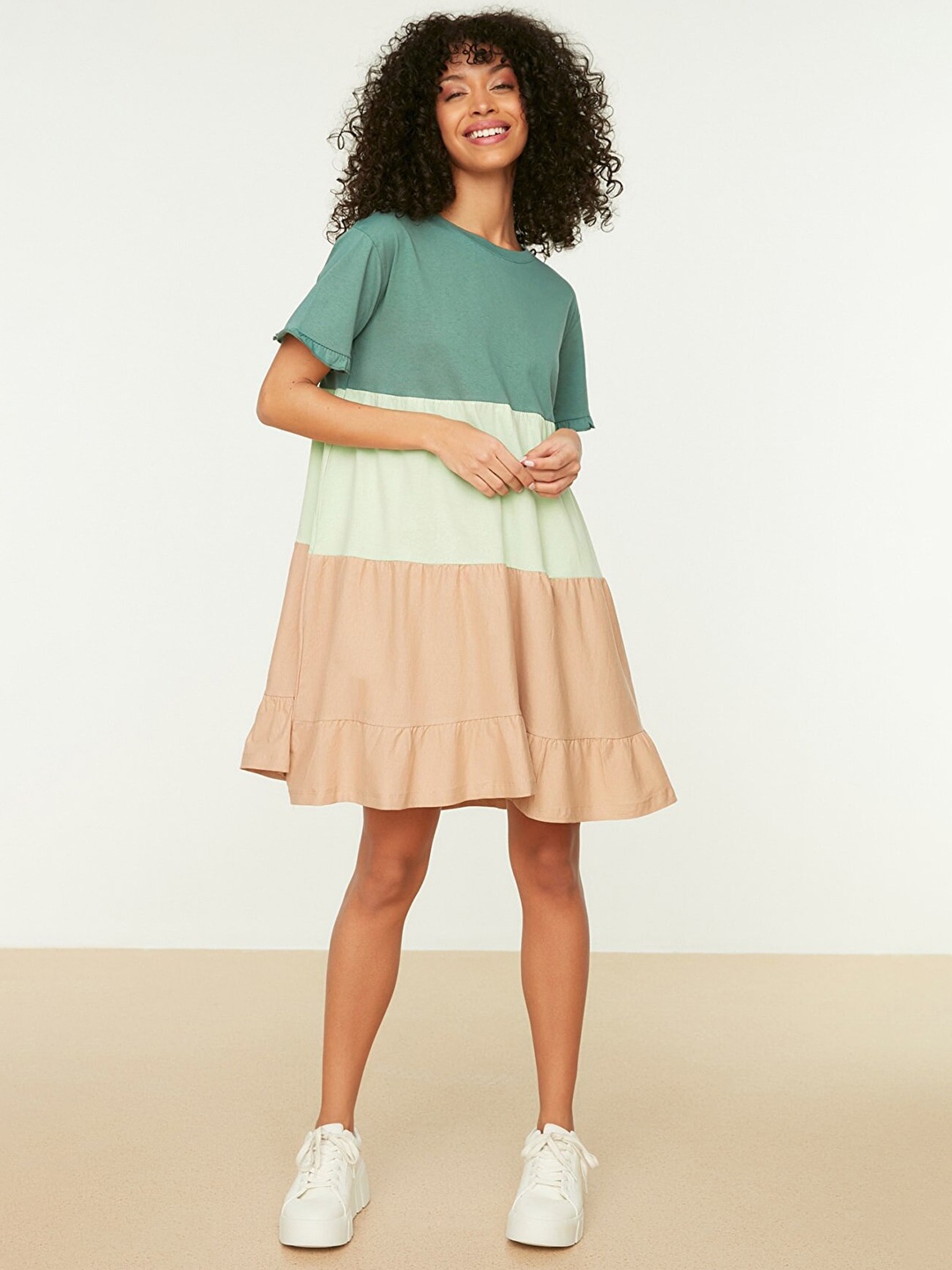 

Trendyol Women Green & Off White Colourblocked Tiered A-Line Dress