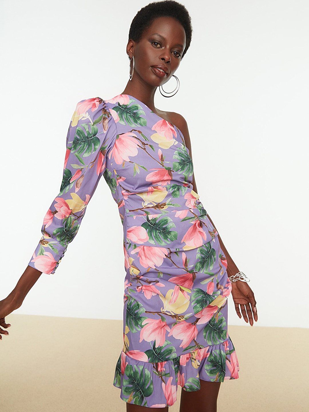 

Trendyol Lavender & Pink Floral One Shoulder Sheath Dress