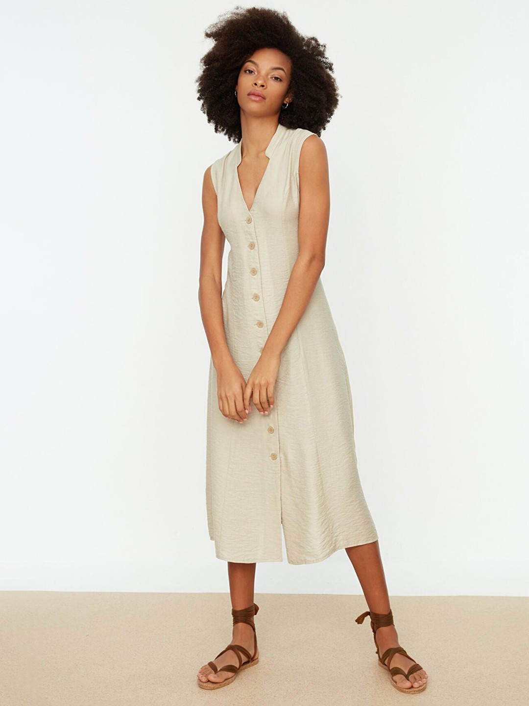 

Trendyol Off White Solid A-Line Midi Dress
