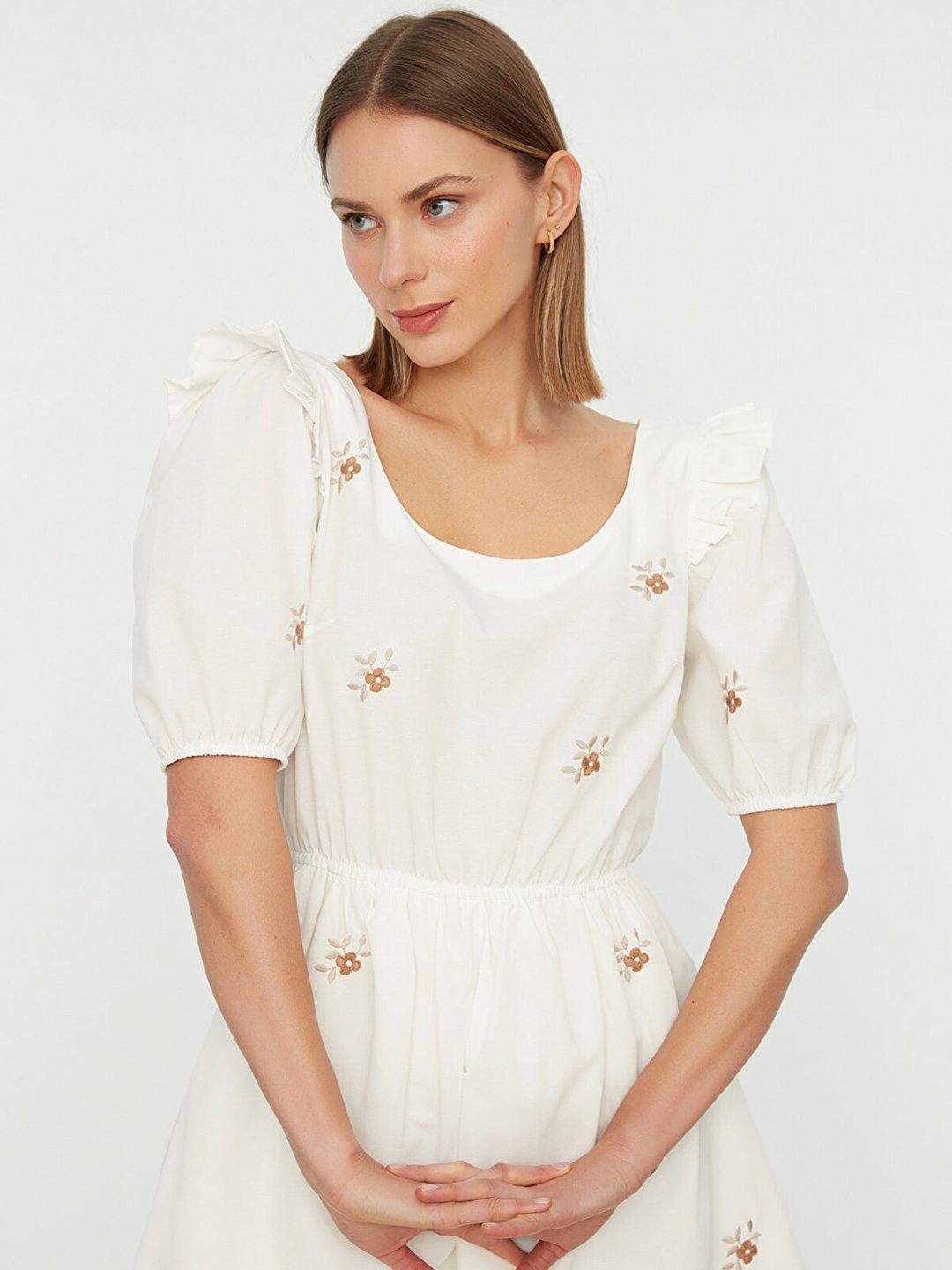 

Trendyol Women Off White & Brown Floral Embroidered A-Line Dress