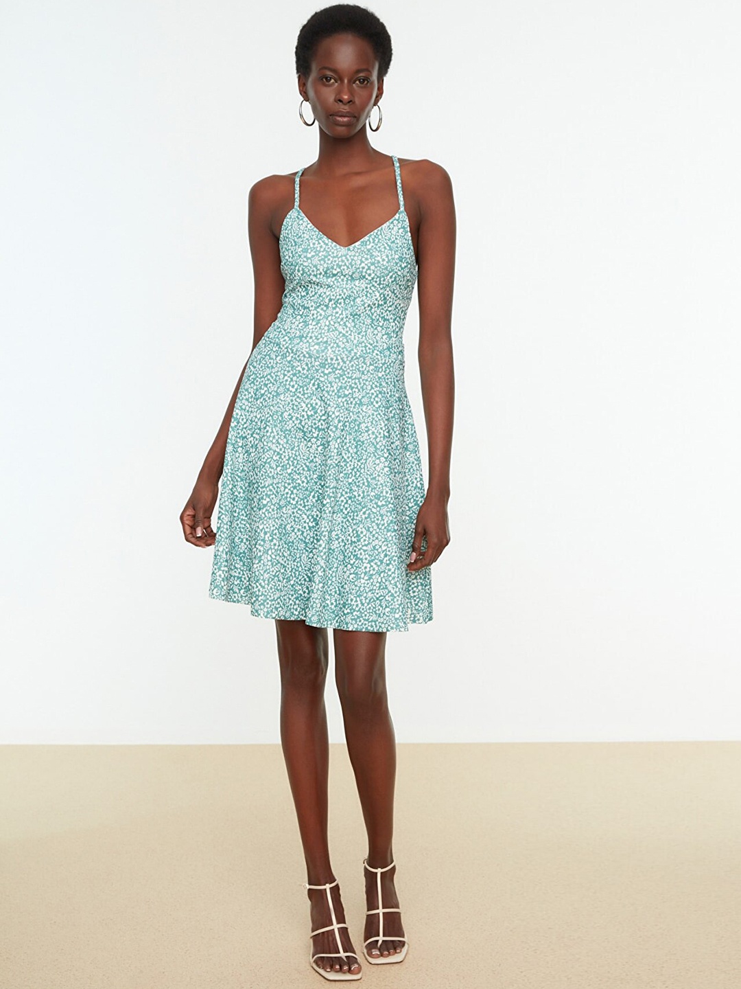 

Trendyol Women Green & White Floral Printed A-Line Mini Dress