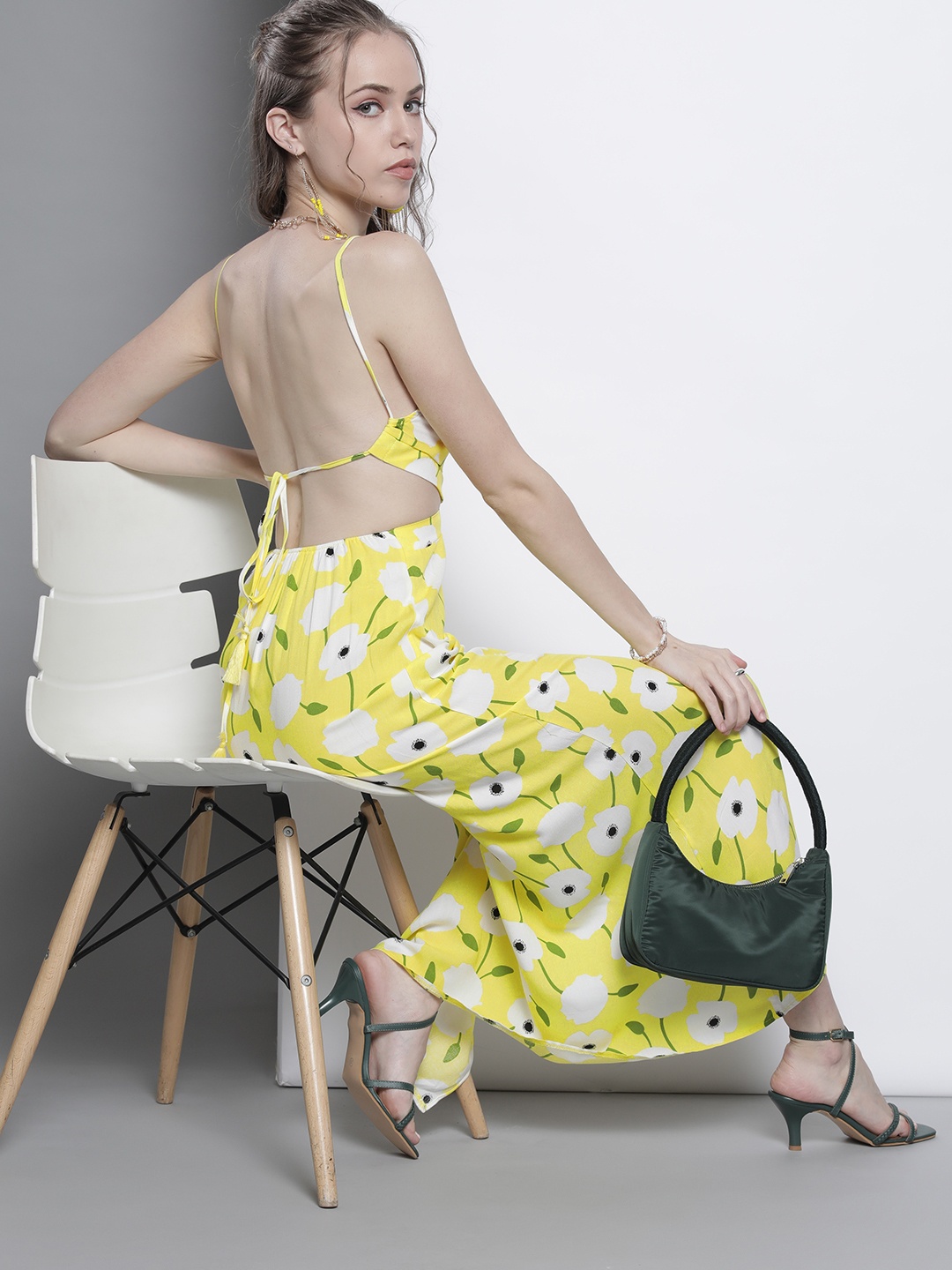 

Trendyol Yellow & White Floral Print Styled Back Maxi Dress