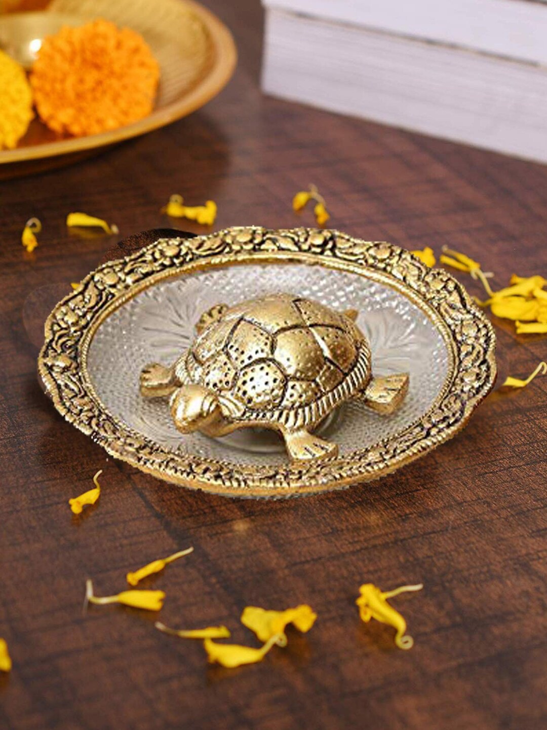 

CraftVatika Unisex Multi Showpieces