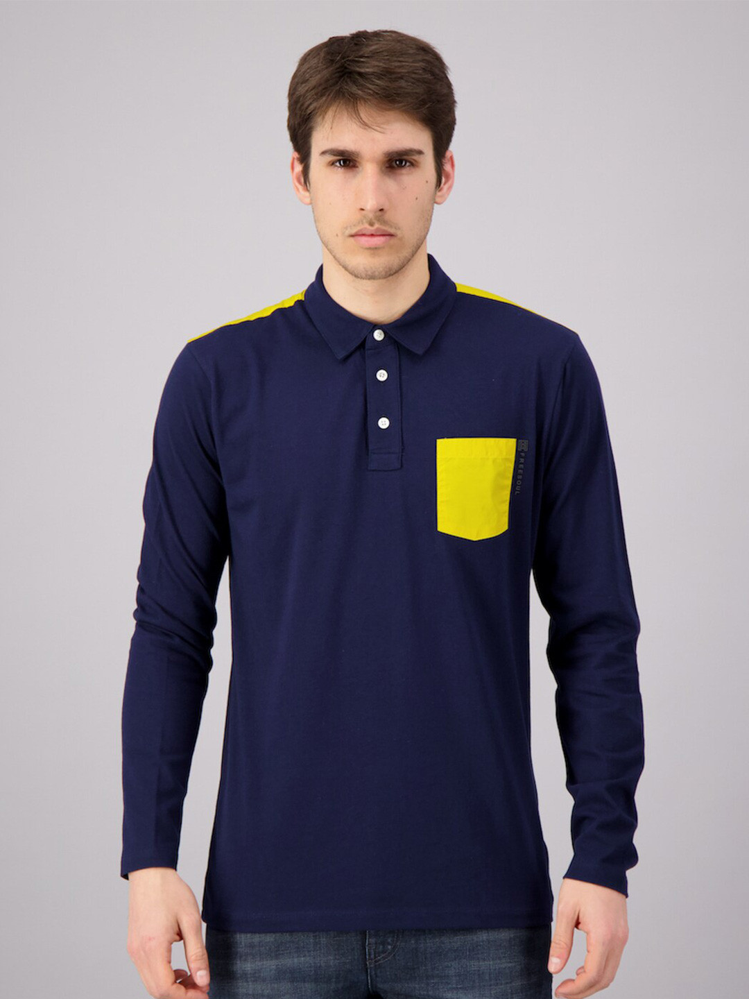 

FREESOUL Men Blue Polo Collar T-shirt