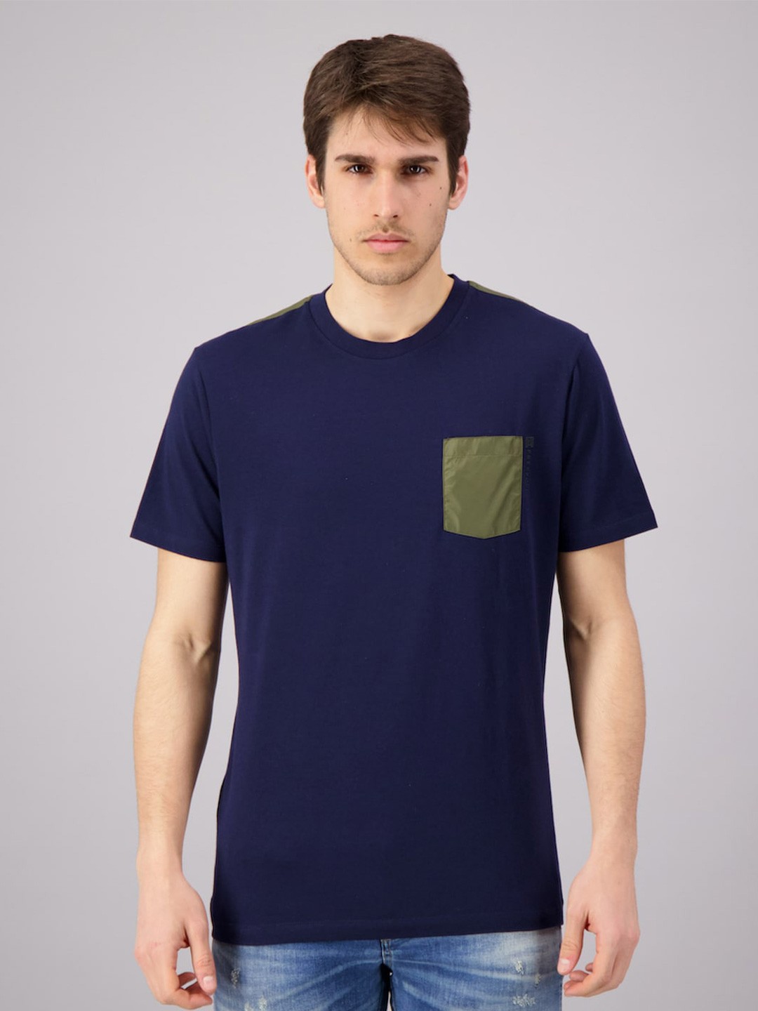 

FREESOUL Men Navy Blue Solid Cotton T-shirt