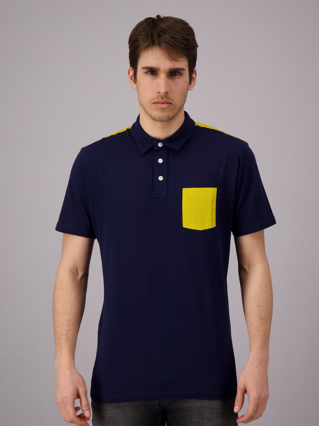 

FREESOUL Men Blue Pure Cotton Pockets Polo Collar T-shirt