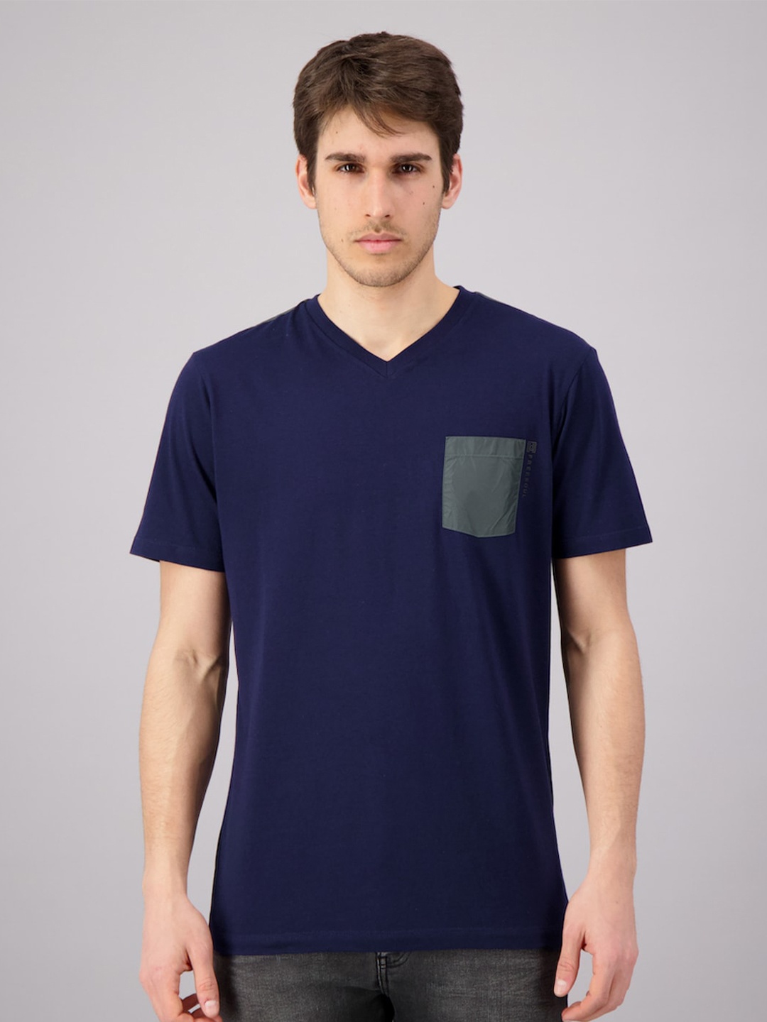 

FREESOUL Men Navy Blue V-Neck Solid T-shirt