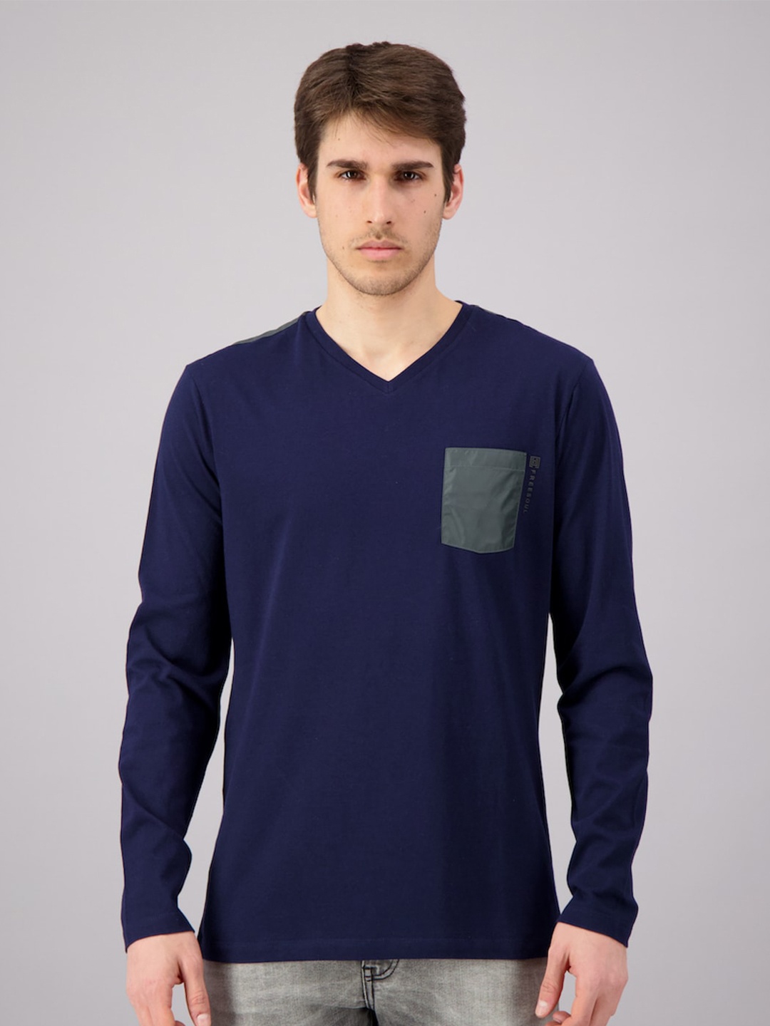 

FREESOUL Men Blue V-Neck Cotton T-shirt