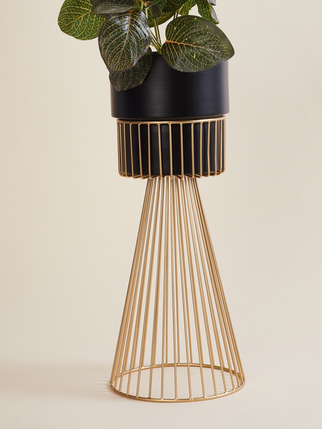 

Home Centre Gold-Colored Solid Valencia Planters With Stand