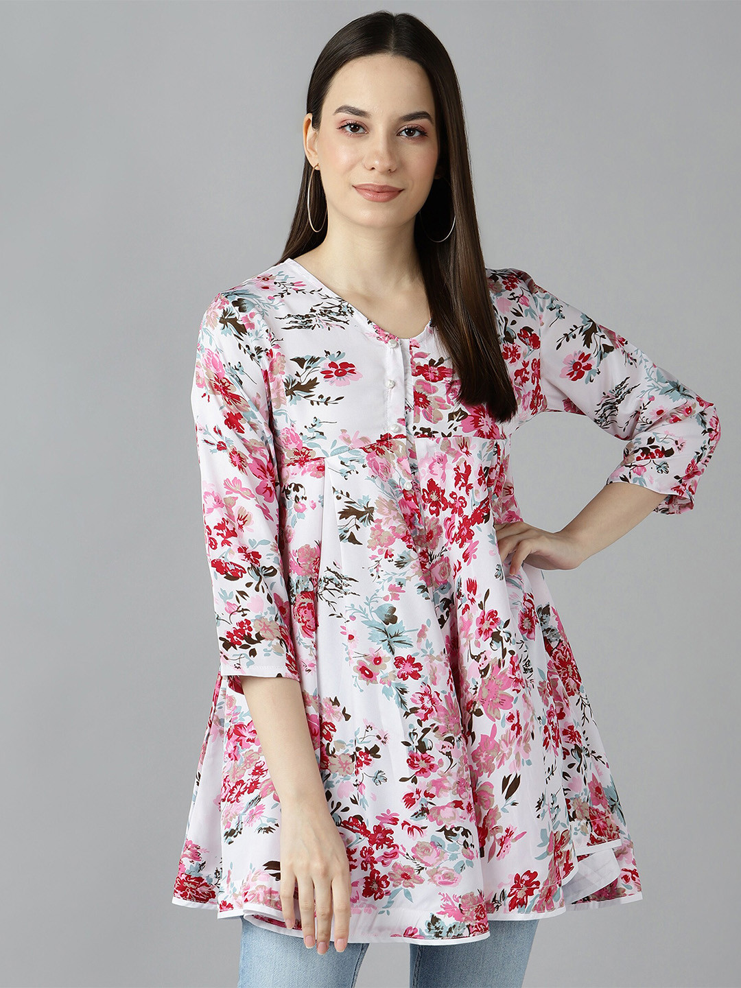 

ZNX Clothing White Floral Print Crepe Longline A-Line Top