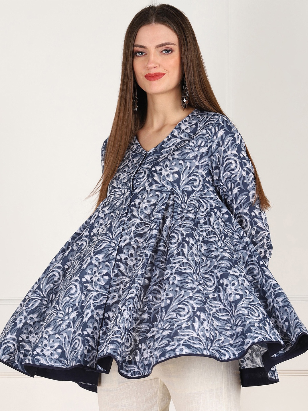 

ZNX Clothing Blue Floral Print Pure Cotton A-Line Top