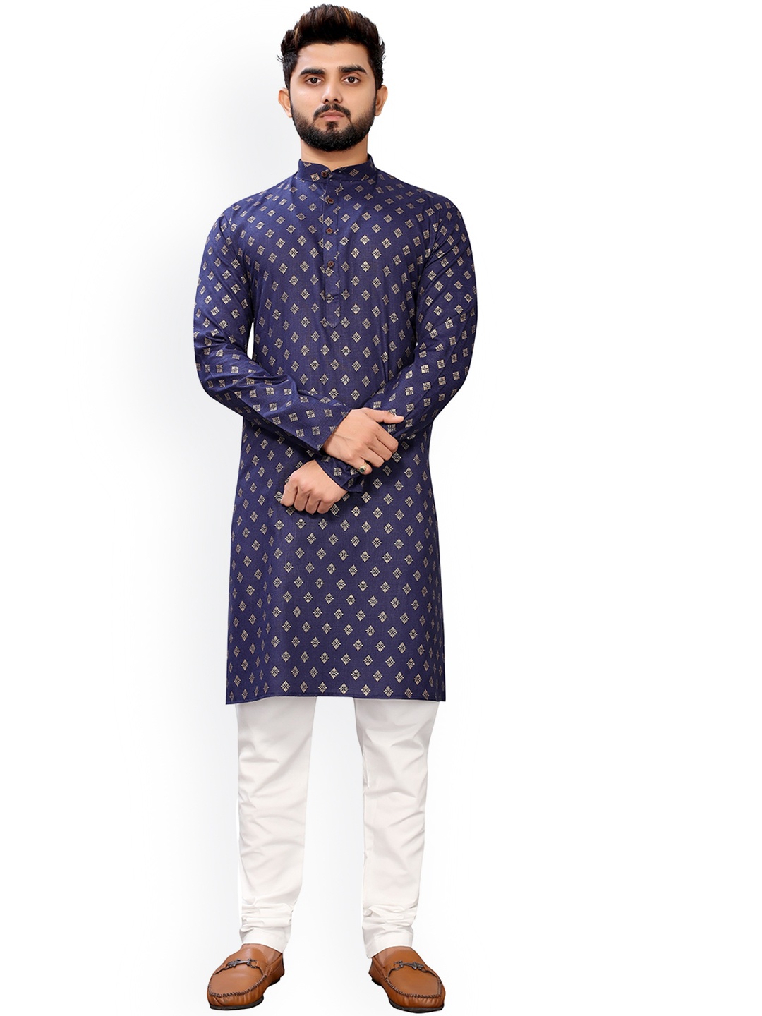 

Nimayaa Men Navy Blue Ethnic Motifs Straight Kurta With Pyjamas