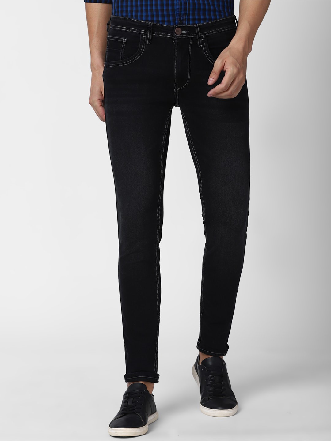 

Van Heusen Sport Men Black Skinny Fit Mid Rise Stretchable Jeans