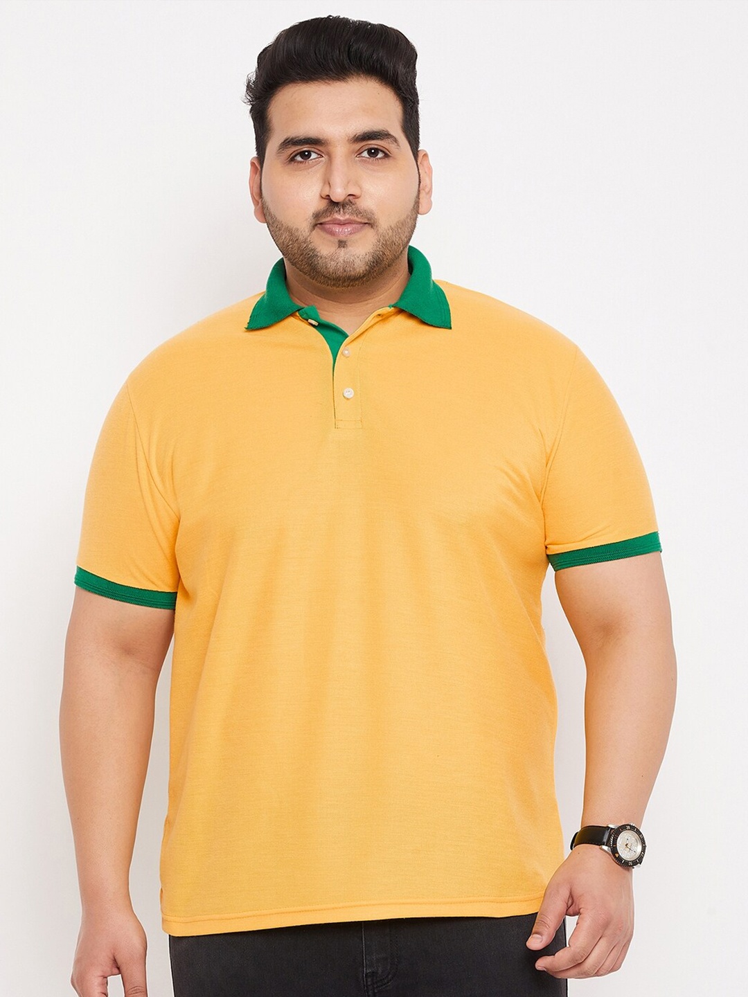

bigbanana Plus Size Men Yellow Polo Collar Solid T-shirt