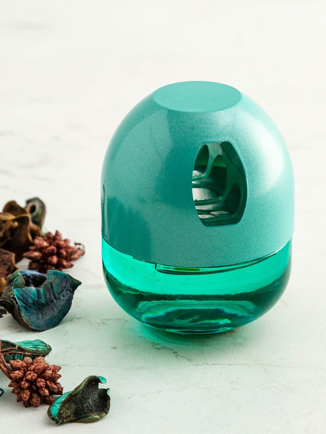 

Home Centre Blue Athena Car Fragrance