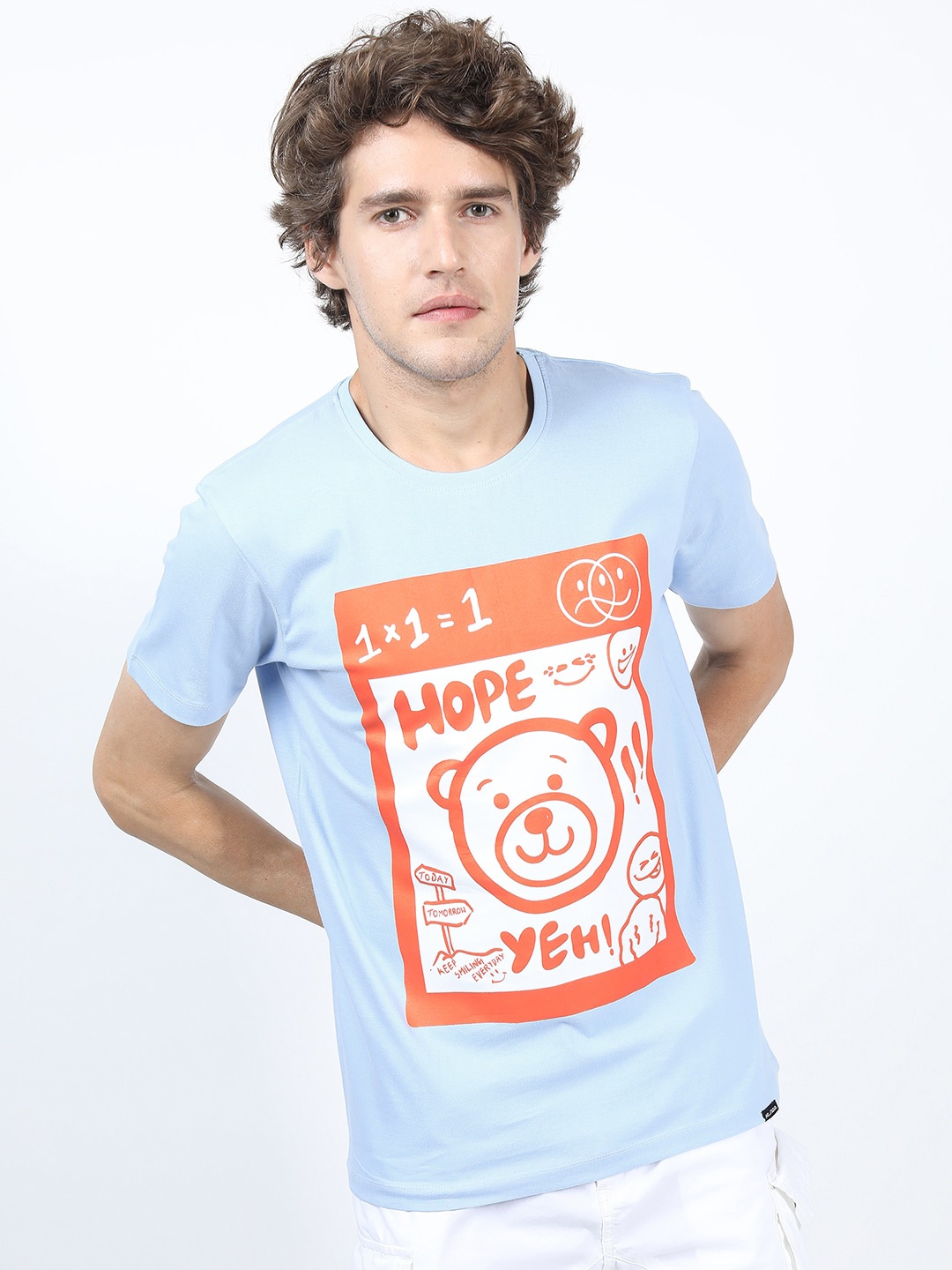 

HIGHLANDER Men Blue Graphic Printed Slim Fit Cotton T-shirt
