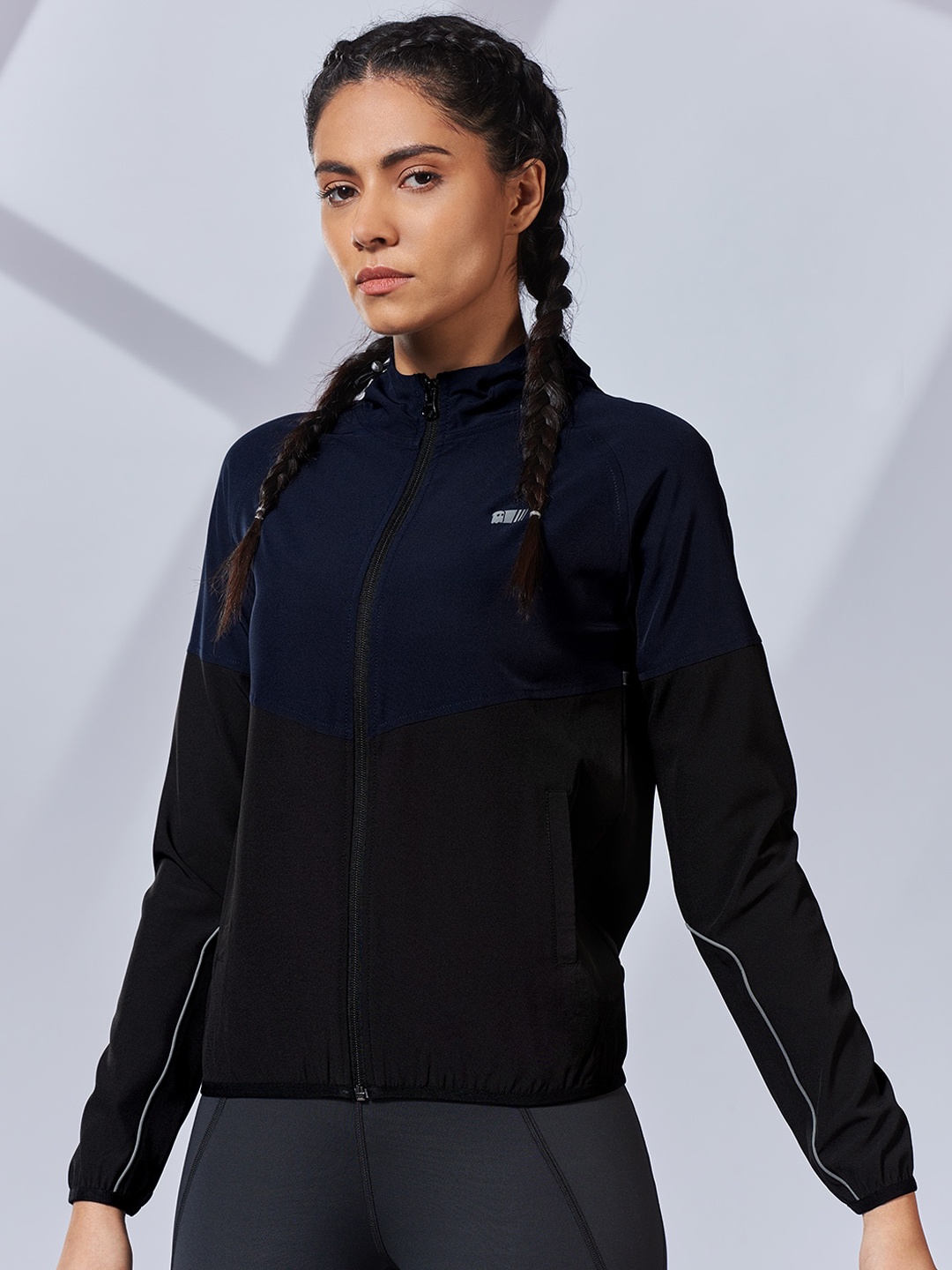 

The Souled Store Women Colourblocked Activewear Running Jacket, Black