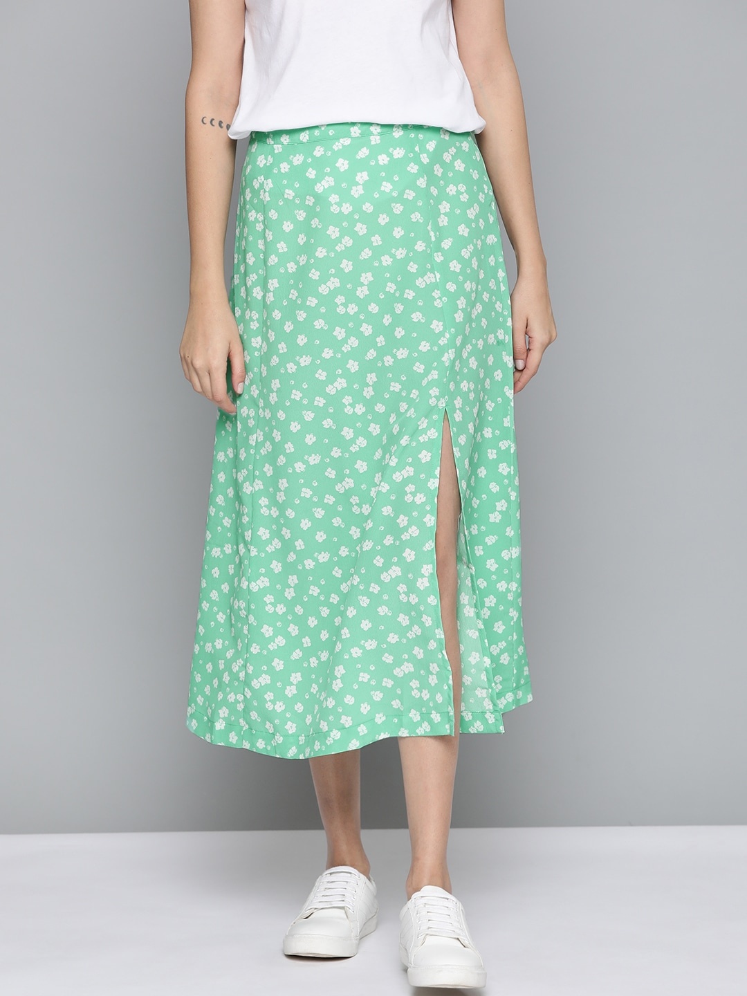 

Mast & Harbour Women Sea Green & White Floral Printed A-Line Front Slit Skirt