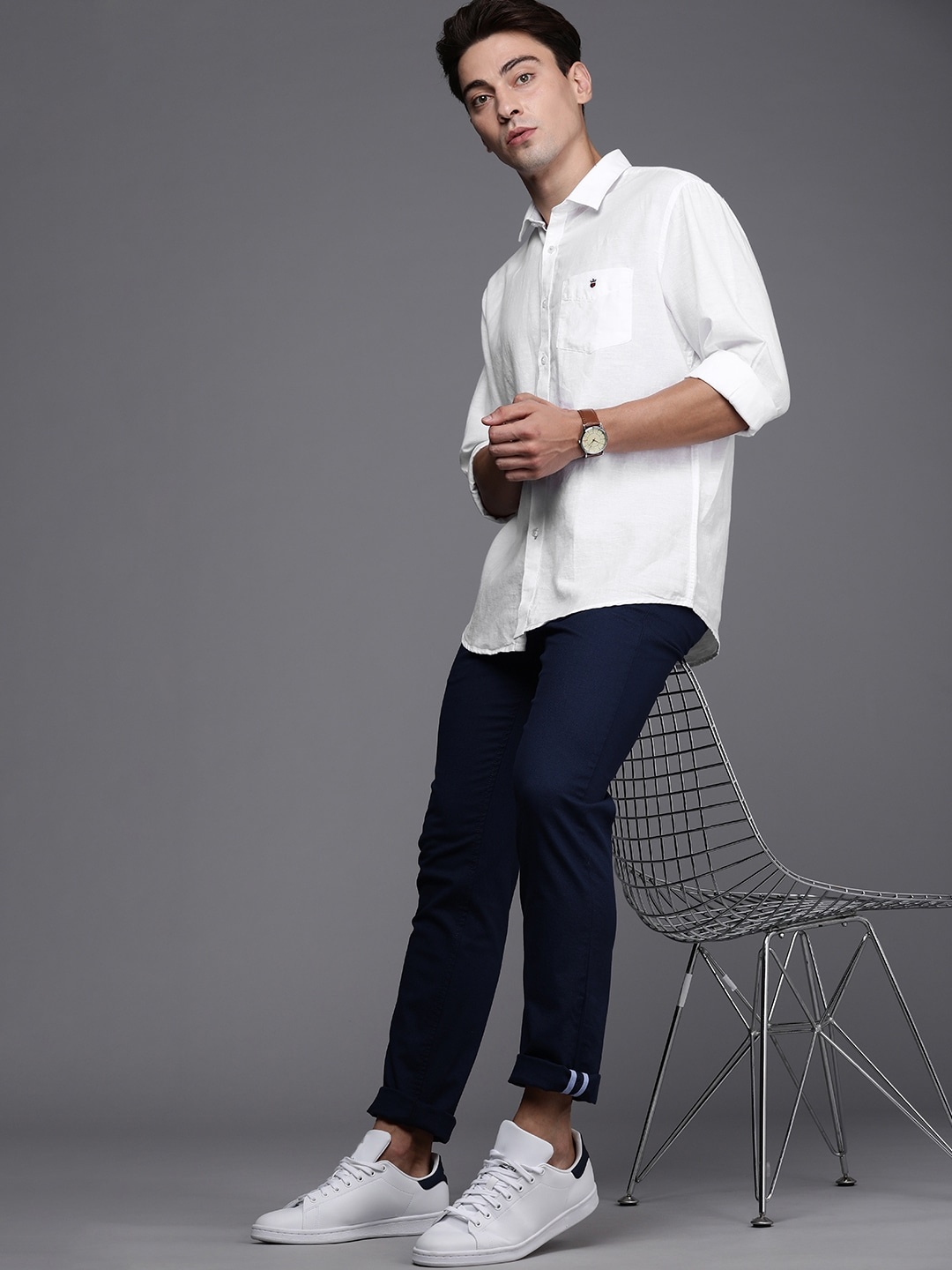 

Louis Philippe Sport Men White Slim Fit Solid Opaque Casual Shirt