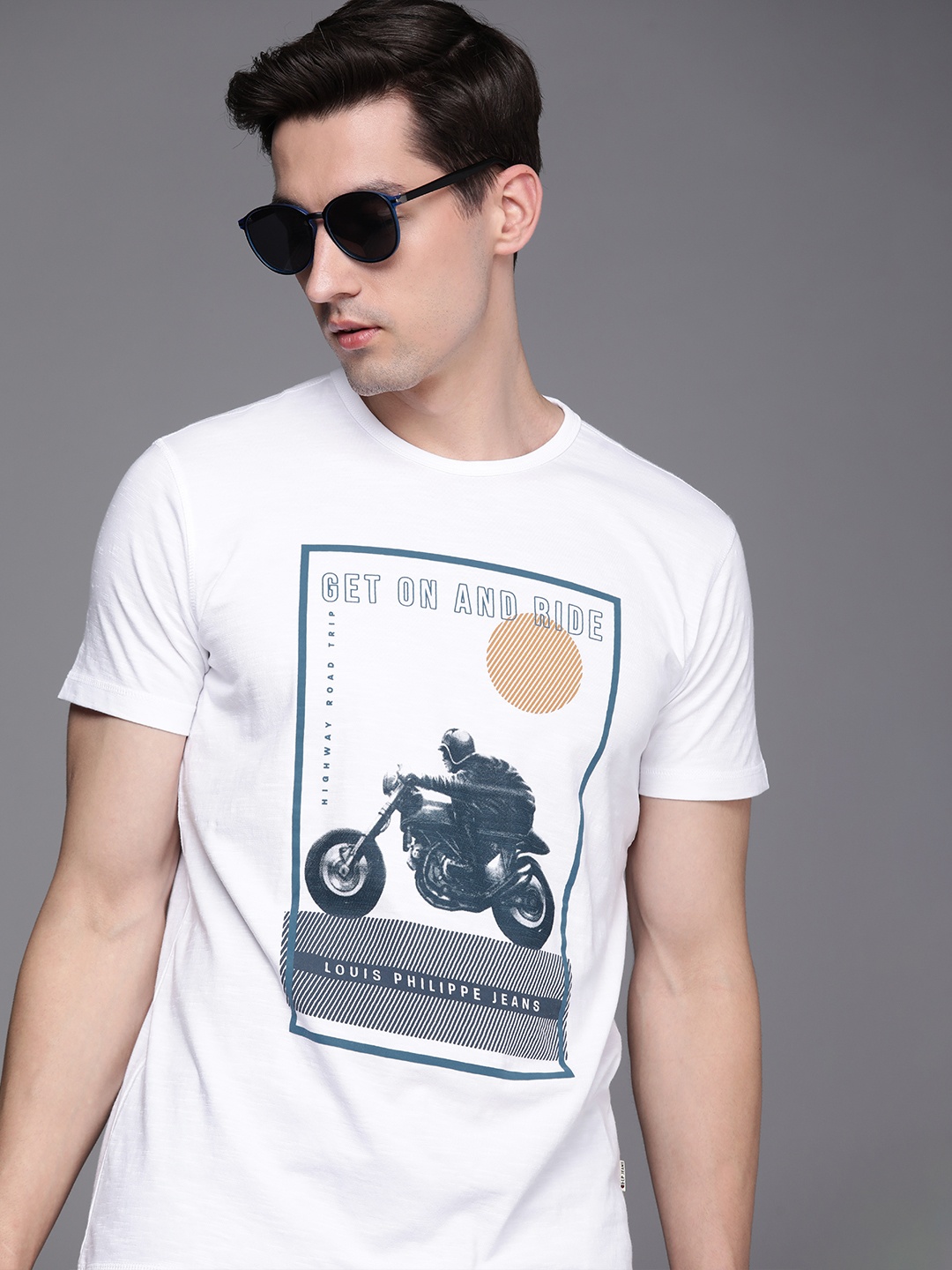 

Louis Philippe Jeans Men White Printed Slim Fit Pure Cotton T-shirt