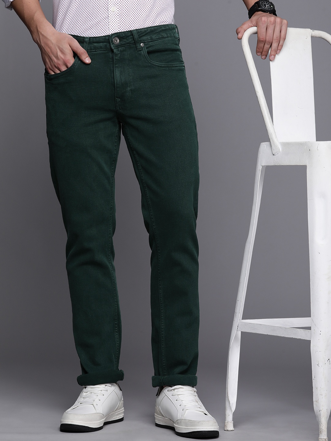 

Louis Philippe Jeans Men Olive Green Mid-Rise Slim Fit Stretchable Jeans