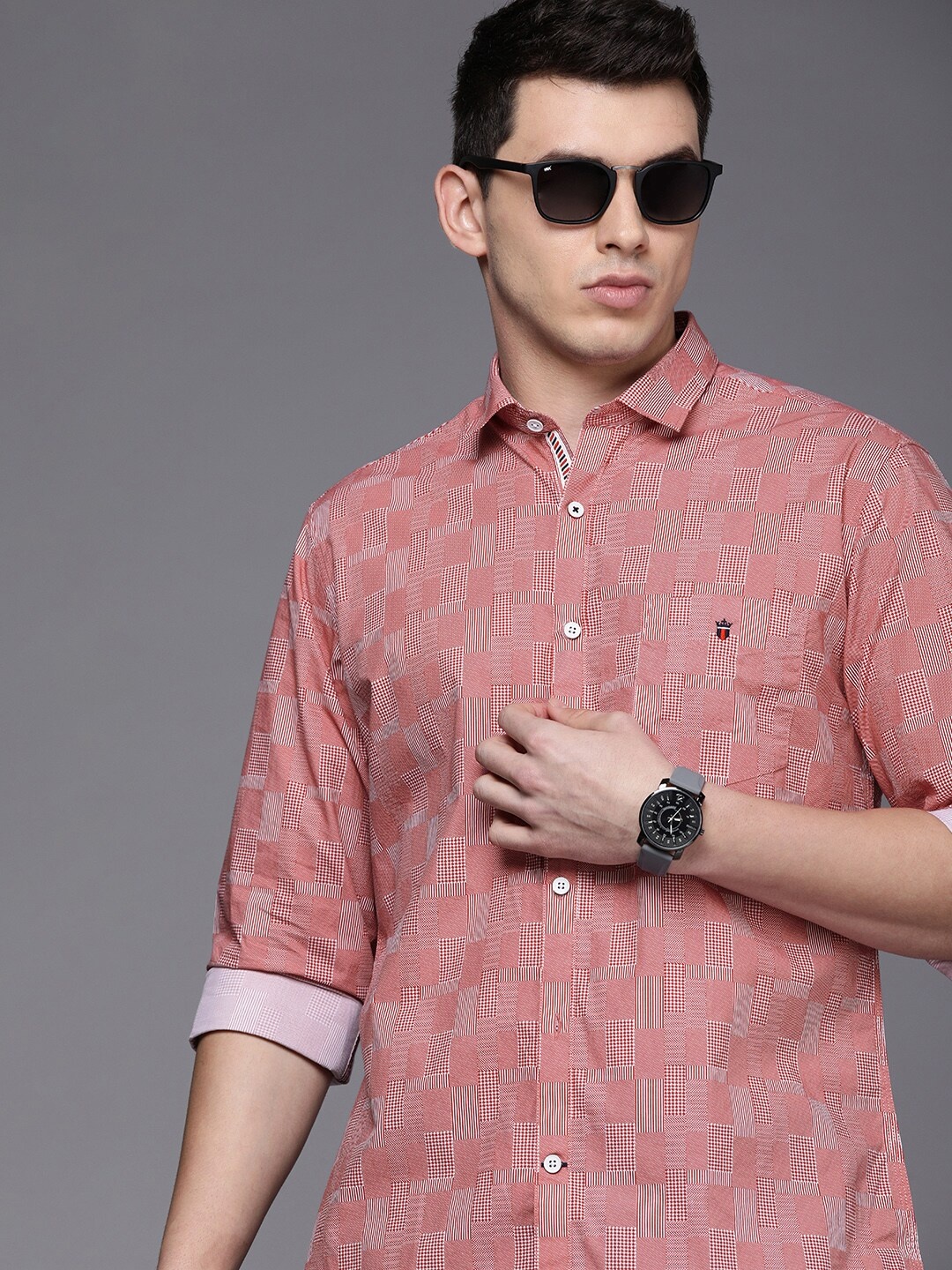 Louis Philippe Sport Men Red Slim Fit Geometric Printed Pure Cotton Casual Shirt