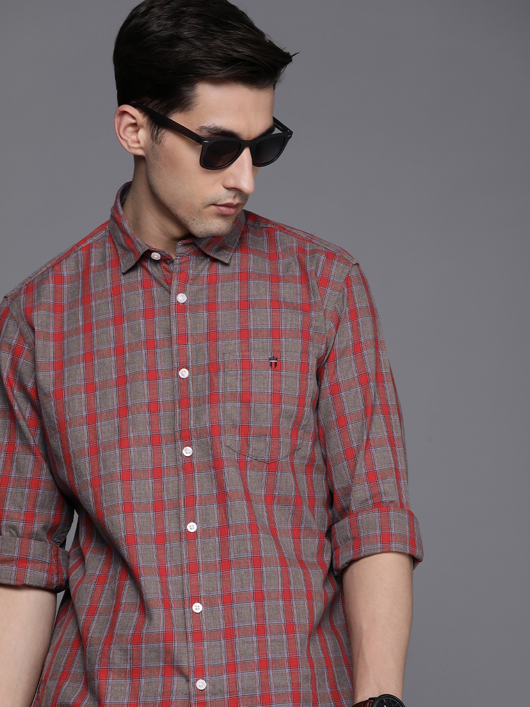 

Louis Philippe Jeans Men Red & Grey Slim Fit Checked Casual Pure Cotton Shirt