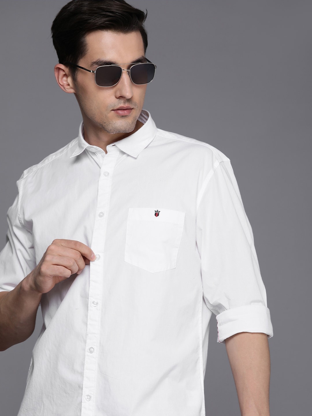 

Louis Philippe Jeans Men White Solid Slim Fit Casual Pure Cotton Shirt
